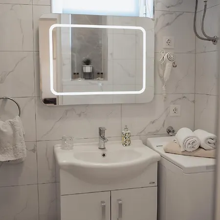 Apartament Senjo *